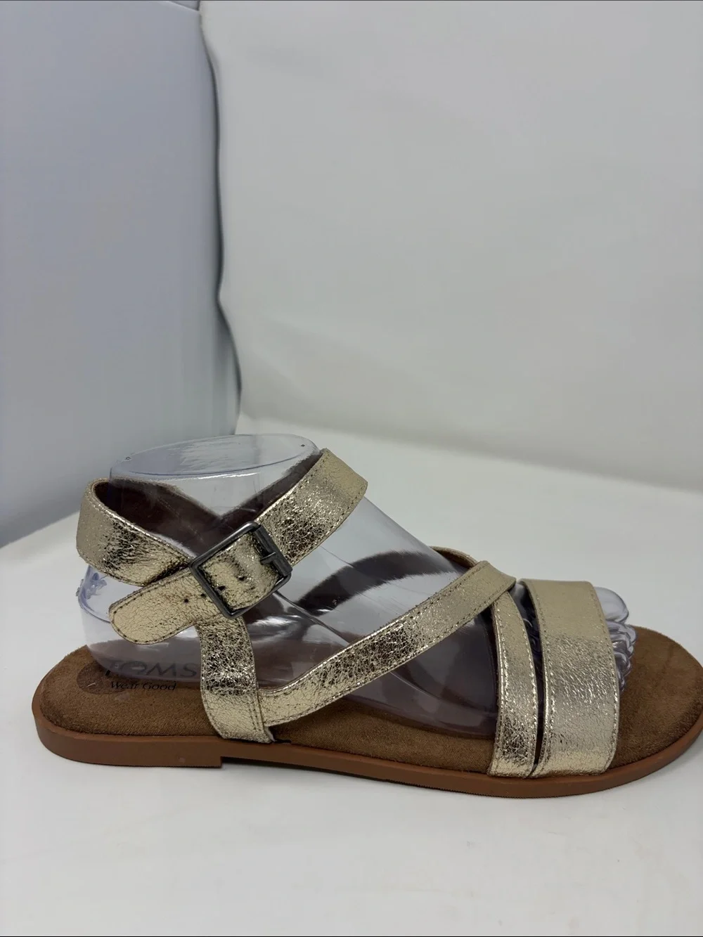 Toms Metallic Gold Strappy Comfort Sandals Size 9 Excellent Pre-Loved Condition